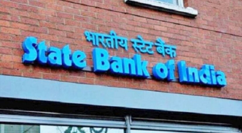 অনলাইন ব্যাঙ্কিংয়ে টাকা লেনদেনের জন্য তিনটি অপশন রয়েছে NEFT, RTGS, IMPS ৷ 