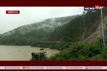 একটানা বৃষ্টিতে ধস শ্বেতিঝোরার ১০ নম্বর জাতীয় সড়কে একটানা বৃষ্টিতে ধস শ্বেতিঝোরার ১০ নম্বর জাতীয় সড়কে