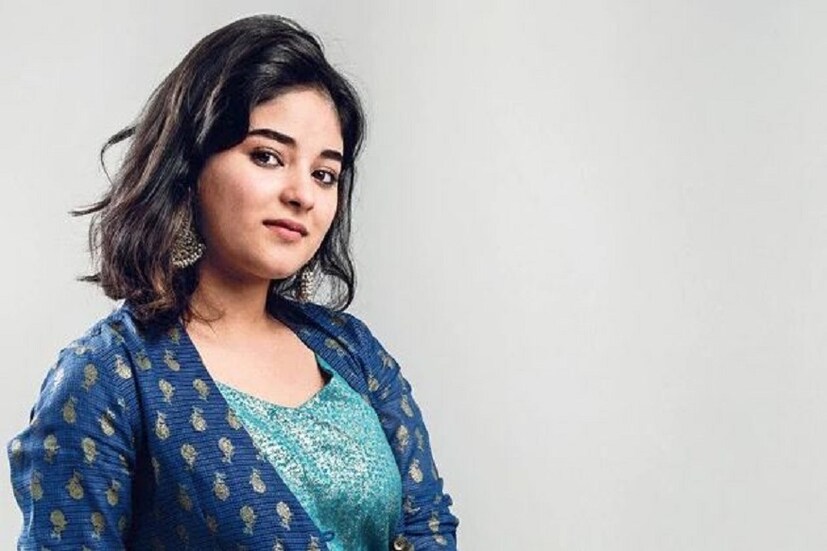 ধর্মীয় ভাবাবেগ তাঁর কাজে আঘাত হানছে, তাই কাজকে বিদায় জানিয়েছেন জায়রা৷ খুব কম দিনে বলিউডে সাফল্য পেয়েছিলেন তিনি৷ জাতীয় পুরস্কারেও সম্মানিত হয়েছিলেন৷ তারপর এমন সিদ্ধান্তে হতবাক সিনেমাপ্রেমীরা৷ 
