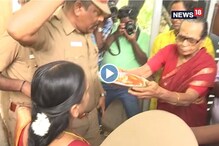 ২৮ বছর পর জেল থেকে ১ মাসের জন্য ছুটি, রাজীব হত্যাকারী নলিনীর গৃহপ্রবেশের আগে বরণ ২৮ বছর পর জেল থেকে ১ মাসের জন্য ছুটি, রাজীব হত্যাকারী নলিনীর গৃহপ্রবেশের আগে বরণ