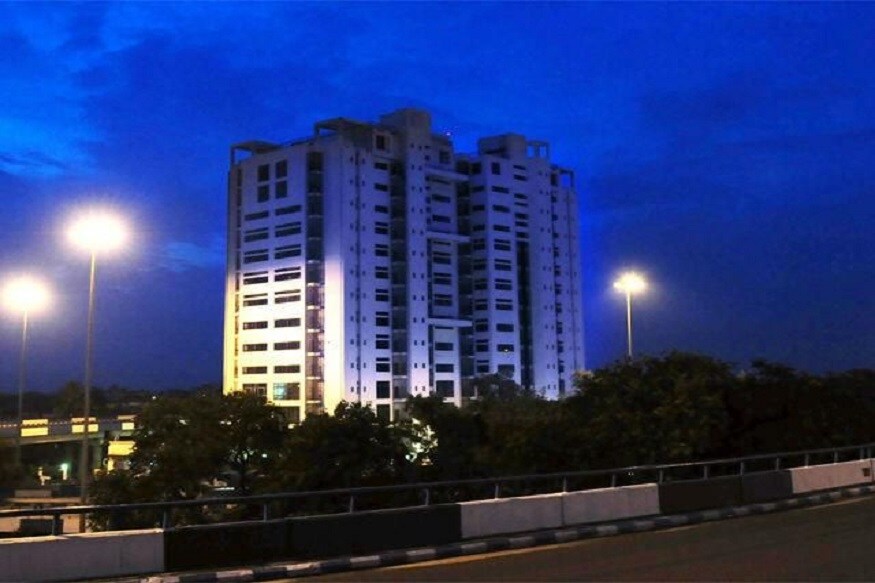 প্রস্তুত বিপর্যয় মোকাবিলা দল, নবান্নে বিপর্যয় মোকাবিলা দফতরের কন্ট্রোলরুম থেকে চলছে নজরদারি ৷ সংগৃহীত ছবি ৷ প্রস্তুত বিপর্যয় মোকাবিলা দল, নবান্নে বিপর্যয় মোকাবিলা দফতরের কন্ট্রোলরুম থেকে চলছে নজরদারি ৷ সংগৃহীত ছবি ৷