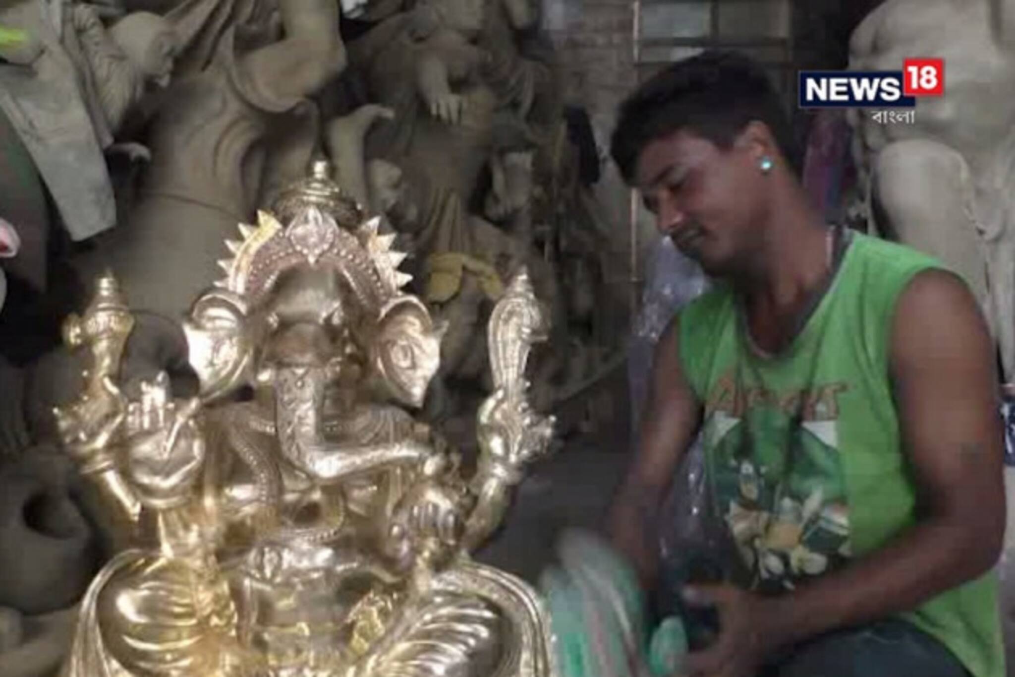 আমেরিকায় পাড়ি দিল নদিয়ার শিল্পীর তৈরি পিতলের গণেশ, রাধাকৃষ্ণ ও লক্ষ্মীর মূর্তি