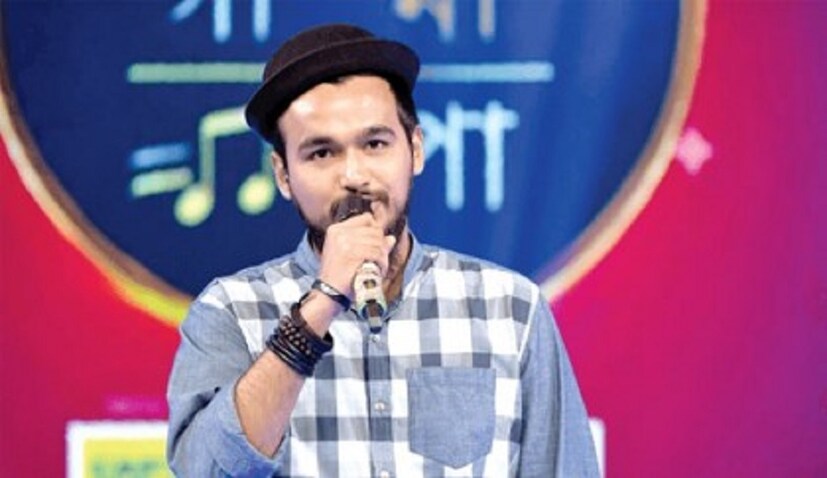 গোটা বিষয়টি নোবেলের বাবা-মাও জানেন বলে দাবি তরুণীর ৷ নোবেলের কড়া শাস্তির দাবি জানিয়েছেন তিনি ৷