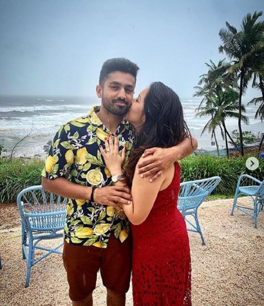 সেই করুম নায়ার জুন মাসেই নিজের দীর্ঘদিনের বান্ধবীকে প্রপোজ করেছিলেন ৷ Photo Courtesy- Instagram সেই করুম নায়ার জুন মাসেই নিজের দীর্ঘদিনের বান্ধবীকে প্রপোজ করেছিলেন ৷ Photo Courtesy- Instagram