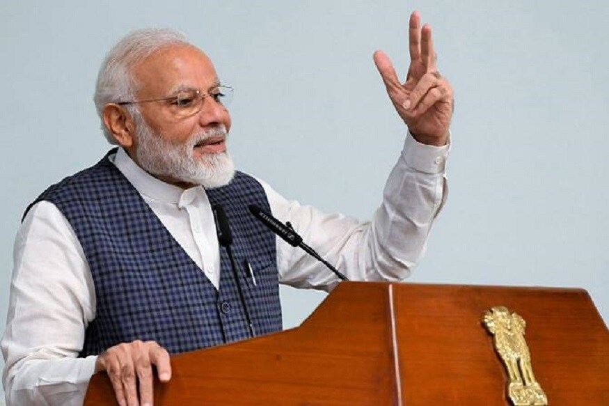 এবার কি স্বাভাবিক ছন্দে ফিরবে উপত্যকা? উঠবে কারফিউ? জাতির উদ্দেশে ভাষণে তেমনই ইঙ্গিত প্রধানমন্ত্রীর। জম্মু-কাশ্মীরবাসীকে জানালেন ইদের শুভেচ্ছা। এবার কি স্বাভাবিক ছন্দে ফিরবে উপত্যকা? উঠবে কারফিউ? জাতির উদ্দেশে ভাষণে তেমনই ইঙ্গিত প্রধানমন্ত্রীর। জম্মু-কাশ্মীরবাসীকে জানালেন ইদের শুভেচ্ছা।