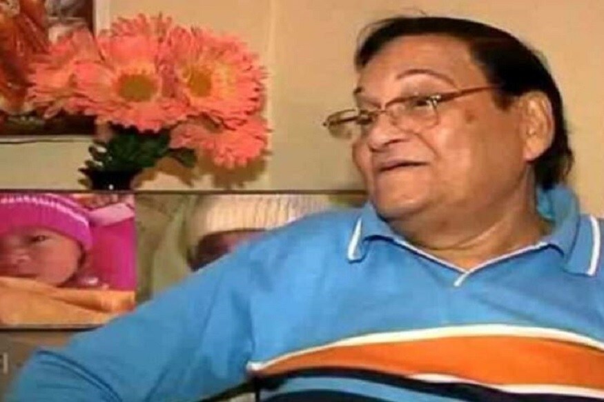 অনেকদিন ধরেই ভুগছিলেন তিনি৷ হাসপাতালেও ভর্তি ছিলেন তিনি৷ তবে হাসপাতাল থেকে ছেড়েও দেওয়া হয় তাকে৷ মৃত্যুর সময় বাড়িতেই ছিলেন তিনি৷ অনেকদিন ধরেই ভুগছিলেন তিনি৷ হাসপাতালেও ভর্তি ছিলেন তিনি৷ তবে হাসপাতাল থেকে ছেড়েও দেওয়া হয় তাকে৷ মৃত্যুর সময় বাড়িতেই ছিলেন তিনি৷