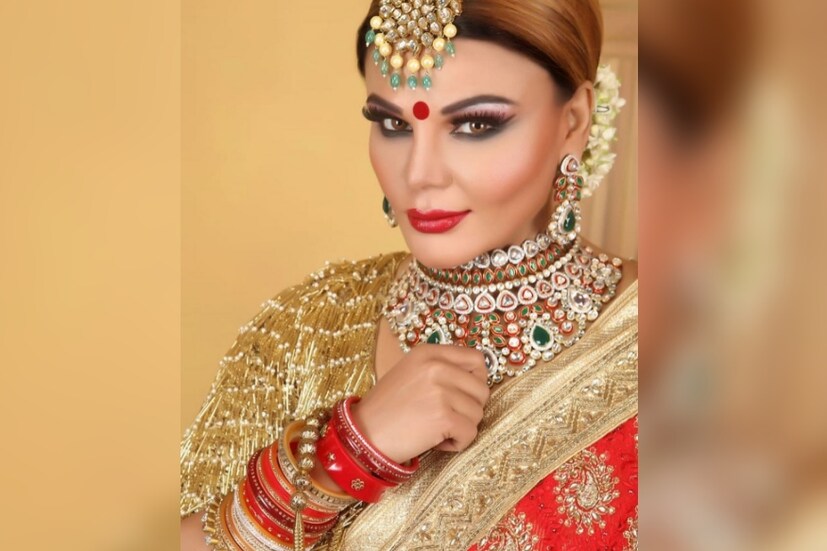 ২০১৮ সালে দীপক কলালের সঙ্গে বিয়ের কথা ঘোষণা করেছিলেন ৷ পরে তিনি এই বিষয়টি প্রচার বলেই আখ্যা দিয়েছেন ৷ ছবি সংগৃহীত ৷