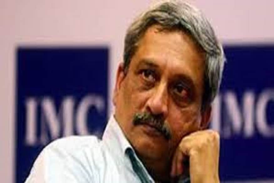 প্রাক্তন প্রতিরক্ষা মন্ত্রী তথা গোয়ার প্রাক্তন মুখ্যমন্ত্রী মনোহর পারিকর এই বছরের ১৭ মার্চ প্রয়াত হয়েছেন ৷ ৬৫ বছরে প্রয়াত হয়েছেন তিনি ৷ ফাইল ছবি ৷ প্রাক্তন প্রতিরক্ষা মন্ত্রী তথা গোয়ার প্রাক্তন মুখ্যমন্ত্রী মনোহর পারিকর এই বছরের ১৭ মার্চ প্রয়াত হয়েছেন ৷ ৬৫ বছরে প্রয়াত হয়েছেন তিনি ৷ ফাইল ছবি ৷