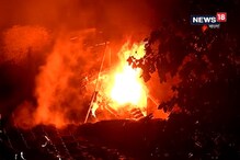 কাশীপুরে প্লাস্টিক কারখানায় আগুন কাশীপুরে প্লাস্টিক কারখানায় আগুন