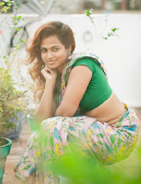 শরীরী খাঁজে মেতেছে ভুবন ৷ পাগল হয়েছে যুব সম্প্রদায় ৷ ছবি সৌজন্যে ইনস্টাগ্রাম ৷