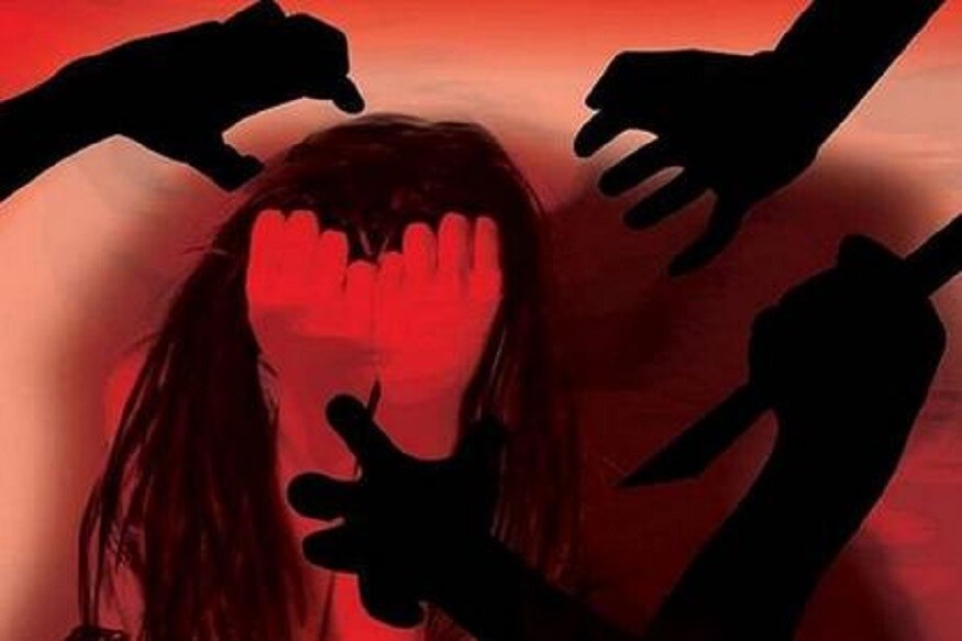 ঘটনার পর ওই ধর্ষিতা মহিলা নিজের আত্মীয়ের বাড়ি চলে যান ৷ সেখান থেকেই পুলিশে এই মর্মান্তিক ঘটনার অভিযোগ জানান তিনি ৷ Photo - Representive ঘটনার পর ওই ধর্ষিতা মহিলা নিজের আত্মীয়ের বাড়ি চলে যান ৷ সেখান থেকেই পুলিশে এই মর্মান্তিক ঘটনার অভিযোগ জানান তিনি ৷ Photo - Representive