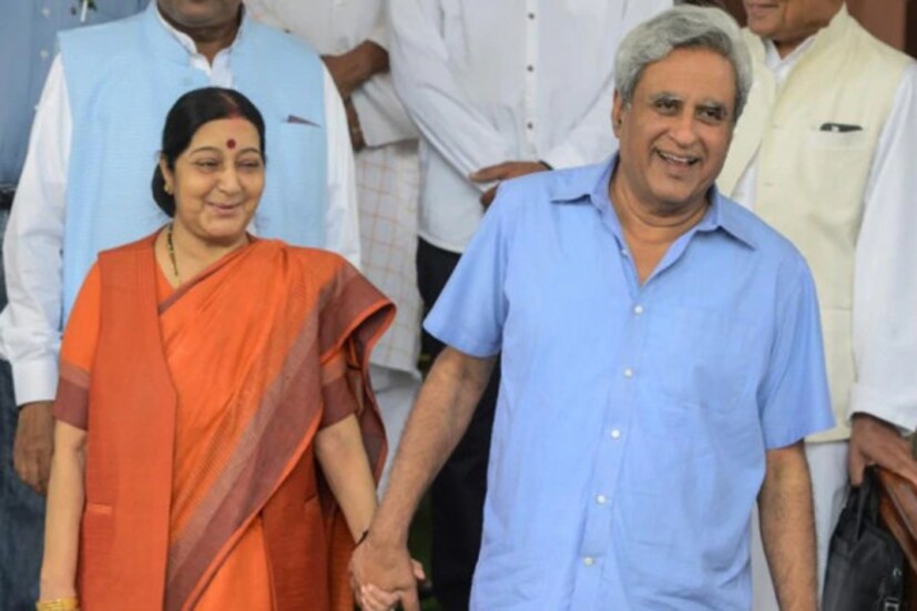 সুষমা সংস্কৃত ও রাষ্ট্রীয় বিজ্ঞান নিয়ে গ্র্যাজুয়েশন করেছেন ৷  সুবক্তা হিসেবে তিনি অত্যন্ত জনপ্রিয় ৷ সুষমা স্বরাজকে হরিয়ানার ভাষা বিভাগের তরফে আয়োজিত হিন্দি বক্তা প্রতিযোগিতায় লাগাতার তিন বছর শ্রেষ্ঠ বক্তার খেতাব দেওয়া হয় ৷ এর পাশাপাশি হরিয়ানা রাজ্যসভার তরফে তাঁকে শ্রেষ্ঠ হিন্দি বক্তা হিসেবে সম্মানিতও করা হয় ৷