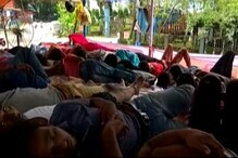 জলপাইগুড়িতে সরকারি চাকরির দাবিতে অনশন অব্যাহত, অসুস্থ ১৬ জন জলপাইগুড়িতে সরকারি চাকরির দাবিতে অনশন অব্যাহত, অসুস্থ ১৬ জন