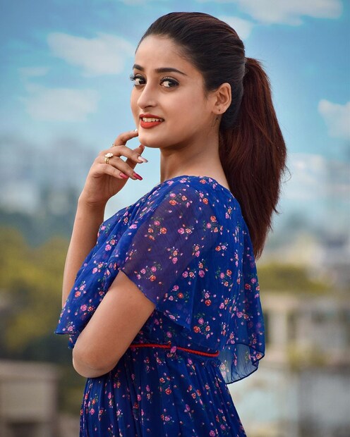 • এবার তিনিই আসছেন মহালয়ার সকালে ৷ ‘মহিষাসুরমর্দিনী’-তে ৷ ছবি: ইনস্টাগ্রাম ৷
