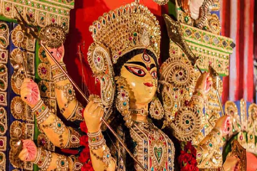 সামনেই মহালয়া এই পুণ্য তিথিতেই মা দুর্গার আশীর্বাদে জীবন সুখে সমৃদ্ধিতে পরিপূর্ণ হয়ে ওঠে ৷ ছবি সংগৃহীত ৷