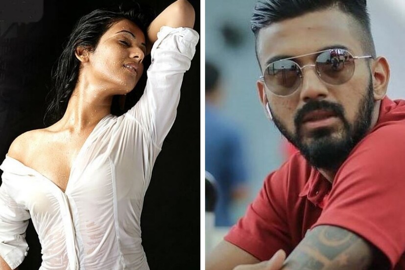 কেএল রাহুল নিজের love life নিয়ে খুব একটা মুখ খোলেন না ৷ কিন্তু তা বলে তাঁকে নিয়ে জল্পনা থামে না ৷ বিভিন্ন সময়ে বিভিন্ন মডেল ও হিরোইনরা তাঁর বেশ কাছে থাকেন ৷ এবার সোনাল চৌহান মুখ খুললেন তাঁর ওরাহুলের সম্পর্ক নিয়ে ৷ Photo- Fle