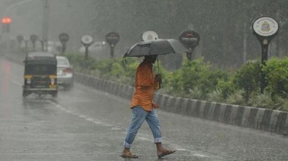 দক্ষিণবঙ্গে বিক্ষিপ্তভাবে হালকা ও মাঝারি বৃষ্টি ৷ বাতাসে জলীয় বাষ্প বেশি থাকায় অস্বস্তি বজায় থাকবে ৷ দক্ষিণবঙ্গে বিক্ষিপ্তভাবে হালকা ও মাঝারি বৃষ্টি ৷ বাতাসে জলীয় বাষ্প বেশি থাকায় অস্বস্তি বজায় থাকবে ৷