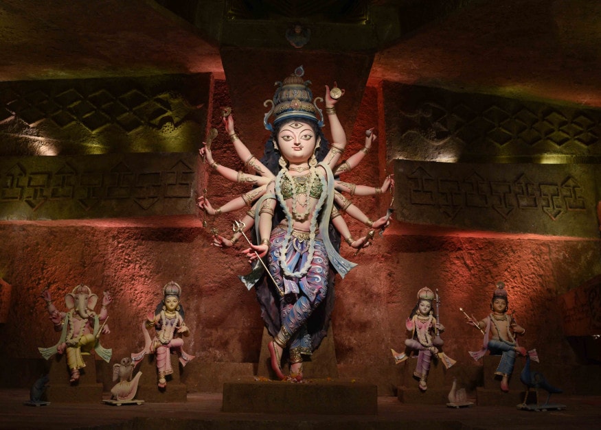 মহালয়াতেই দেবীর সাজ পূর্ণ যোধপুর পার্ক ৯৫ পল্লিতে ৷ পুজোর উদ্বোধন করলেন মুখ্যমন্ত্রী মমতা বন্দ্যোপাধ্যায় মহালয়াতেই দেবীর সাজ পূর্ণ যোধপুর পার্ক ৯৫ পল্লিতে ৷ পুজোর উদ্বোধন করলেন মুখ্যমন্ত্রী মমতা বন্দ্যোপাধ্যায়