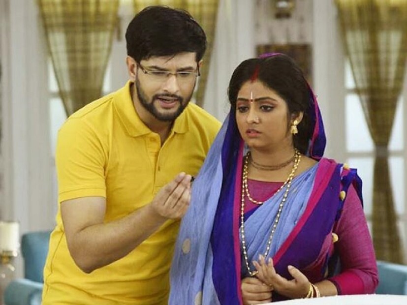বিক্রম ও ঐন্দ্রিলার সঙ্গে এই অ্যাওয়ার্ড জিতেছেন 'কৃষ্ণকলি' সিরিয়ালের প্রধান চরিত্র নিখিল ও শ্যামাও। photo source collected
