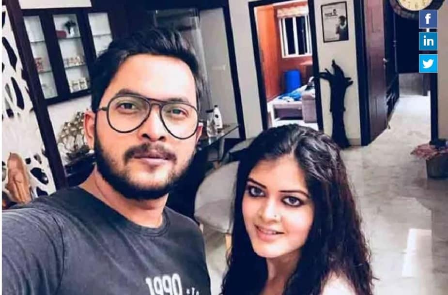 তবে, এখনও পর্যন্ত যা খবর, মধুমিতা-সৌরভ ডিভোর্স ফাইল করেননি। কিন্তু সম্পর্কে উন্নতি হওয়ারও আর কোনও সম্ভাবনা নেই বলেই জানিয়েছেন দুই অভিনেতা। তবে, এখনও পর্যন্ত যা খবর, মধুমিতা-সৌরভ ডিভোর্স ফাইল করেননি। কিন্তু সম্পর্কে উন্নতি হওয়ারও আর কোনও সম্ভাবনা নেই বলেই জানিয়েছেন দুই অভিনেতা।