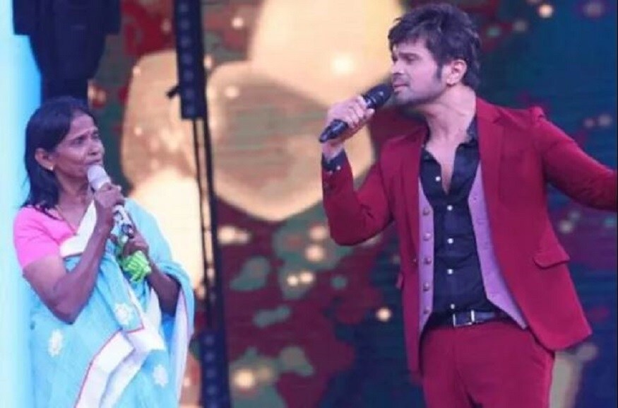 রাতারাতি তিনি তারকার সম্মান পেয়ে যান৷ হিমেশের সঙ্গে গান রেকর্ড করতে মুম্বই গিয়েছিলেন৷ তার গান ভীষণভাবেই ভাইরাল৷ সকলকে এখন শুনছেন সেই গান৷ রাতারাতি তিনি তারকার সম্মান পেয়ে যান৷ হিমেশের সঙ্গে গান রেকর্ড করতে মুম্বই গিয়েছিলেন৷ তার গান ভীষণভাবেই ভাইরাল৷ সকলকে এখন শুনছেন সেই গান৷