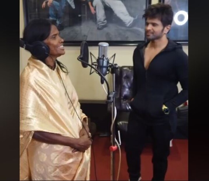 মুম্বইয়ে গিয়ে তিনি হিমেশ রেশমিয়ার সঙ্গে গান গেয়েছেন৷ সেই গান শোনা যাবে হ্যাপি হার্ডি এন্ড হীর ছবিতে৷ 