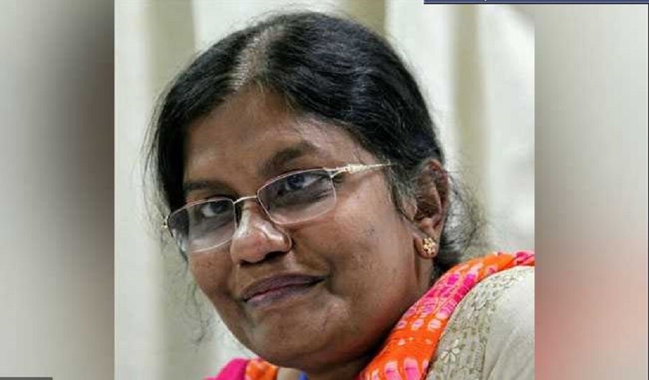 মুথায়া ভানিতা (প্রজেক্ট ডিরেক্টার)ISRO-র প্রথম মহিলা প্রজেক্ট ডিরেক্টার মুথায়া ভানিতা। রিমোট সেনসিং স্যাটেলাইট Cartosat-1, Oceansat-2 ও Megha-Tropiques satellite-এর ডেটা সিস্টেম-এর ডেপুটি প্রজেক্ট ডিরেক্টার ছিলেন। ২০০৬ সালে জিতেছেন সেরা মহিলা বৈজ্ঞানিকের পুরস্কার। মুথায়া ভানিতা (প্রজেক্ট ডিরেক্টার)ISRO-র প্রথম মহিলা প্রজেক্ট ডিরেক্টার মুথায়া ভানিতা। রিমোট সেনসিং স্যাটেলাইট Cartosat-1, Oceansat-2 ও Megha-Tropiques satellite-এর ডেটা সিস্টেম-এর ডেপুটি প্রজেক্ট ডিরেক্টার ছিলেন। ২০০৬ সালে জিতেছেন সেরা মহিলা বৈজ্ঞানিকের পুরস্কার।