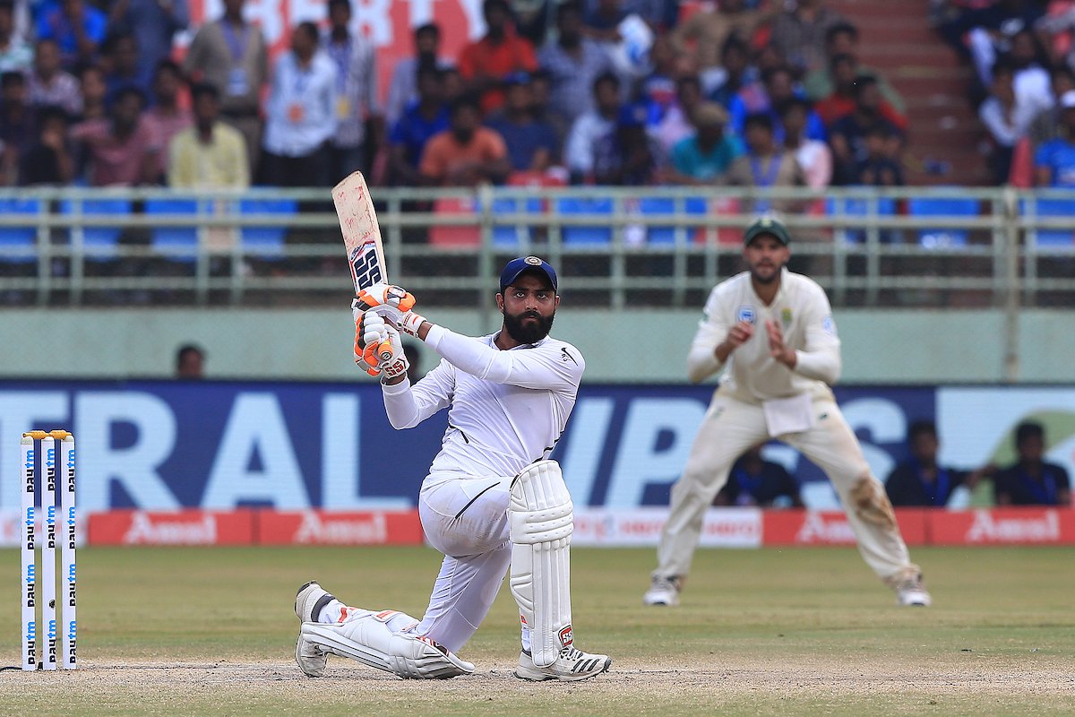 দক্ষিণ আফ্রিকাকে ম্যাচ জিততে করতে হবে আরও ৩৮৪ রান ৷ হাতে রয়েছে ৯ উইকেট ৷ Photo Courtesy: BCCI/Twitter দক্ষিণ আফ্রিকাকে ম্যাচ জিততে করতে হবে আরও ৩৮৪ রান ৷ হাতে রয়েছে ৯ উইকেট ৷ Photo Courtesy: BCCI/Twitter