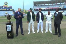 বাভুমাকে টস করতে পাঠিয়েও লাভ হল না প্রোটিয়াদের,টানা তিন টেস্টে টস জিতলেন কোহলি বাভুমাকে টস করতে পাঠিয়েও লাভ হল না প্রোটিয়াদের,টানা তিন টেস্টে টস জিতলেন কোহলি