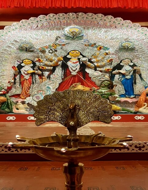 পূর্বপল্লী গুরগাঁতেও দুর্গাপুজো বিশেষ প্রভাব ফেলেছে ৷ ছবি সংগৃহীত ৷
