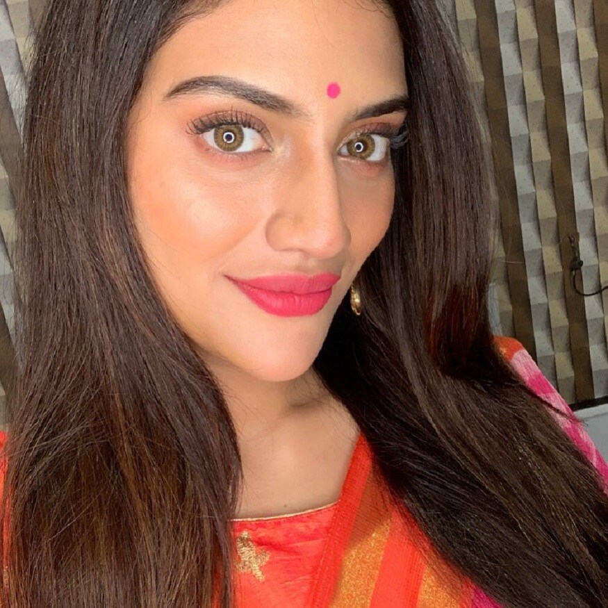 আপাতত নায়িকার অবস্থা স্থিতিশীল, জানিয়েছেন চিকিৎসকেরা৷ তাকে পর্যবেক্ষণে রাখা হয়েছে৷ Photo Courtesy: Instagram আপাতত নায়িকার অবস্থা স্থিতিশীল, জানিয়েছেন চিকিৎসকেরা৷ তাকে পর্যবেক্ষণে রাখা হয়েছে৷ Photo Courtesy: Instagram