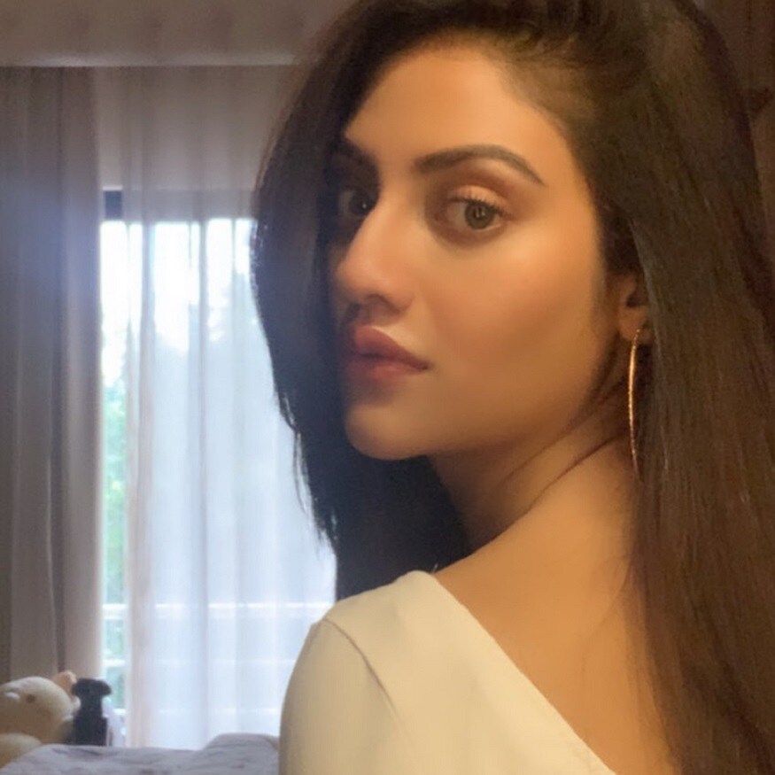 মনে করা হচ্ছে যে ওধুষ তিনি খেতেন সেটারই পার্শ্বপ্রতিক্রিয়ার ফলে এই সমস্যা৷ Photo Courtesy: Instagram মনে করা হচ্ছে যে ওধুষ তিনি খেতেন সেটারই পার্শ্বপ্রতিক্রিয়ার ফলে এই সমস্যা৷ Photo Courtesy: Instagram