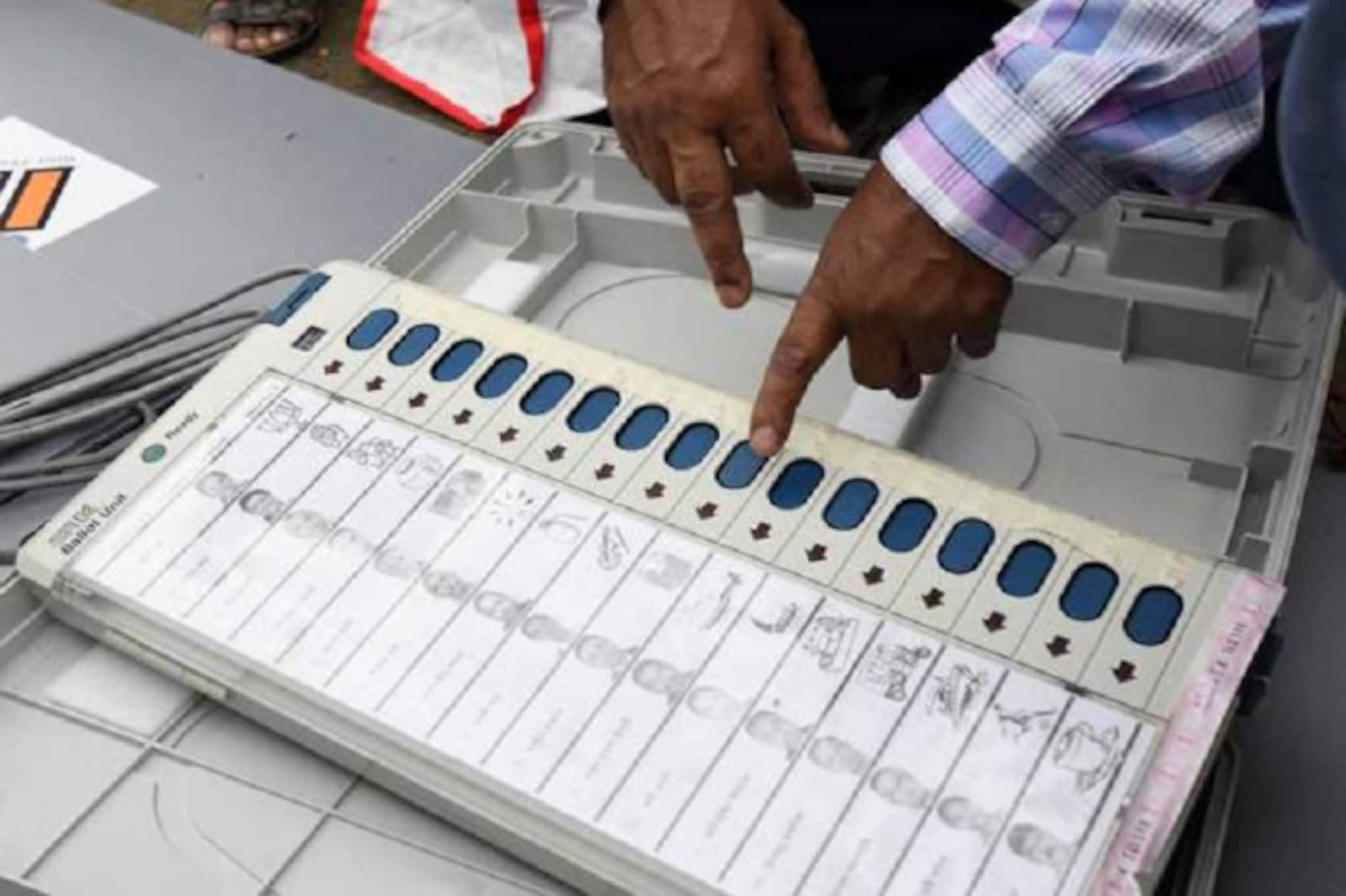 Corona সতর্কতায় পিছিয়ে যাচ্ছে পুরভোট, সিদ্ধান্ত রাজ্য নির্বাচন কমিশনের