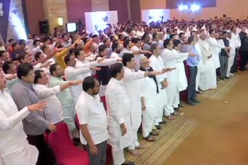 ১৬২ বিধায়ক নিয়ে মুম্বইয়ের হোটেলে কং-এনসিপি-শিবসেনা, হল শপথগ্রহণও