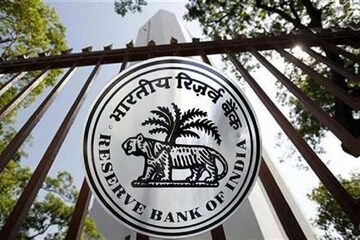 ১ জানুয়ারি থেকে NEFT লেনদেনে বাড়তি টাকা দিতে হবেনা গ্রাহকদের