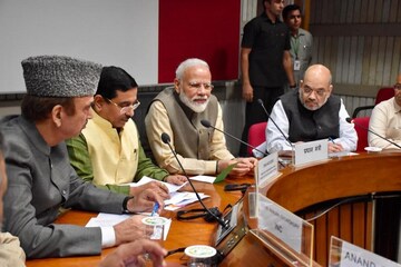 সোমবার থেকে শুরু সংসদের শীতকালীন অধিবেশন, সর্বদল বৈঠক সারলেন মোদি