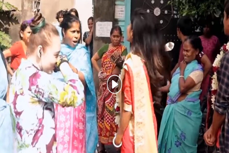 রুদ্রমূর্তি মায়ের বিয়ের পরে নতুন জামাইকে দেখে তেলে বেগুনে জ্বলে উঠেছেন ৷ ছবি সৌজন্যে ফেসবুক ৷ রুদ্রমূর্তি মায়ের বিয়ের পরে নতুন জামাইকে দেখে তেলে বেগুনে জ্বলে উঠেছেন ৷ ছবি সৌজন্যে ফেসবুক ৷