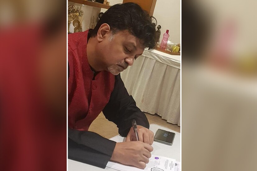 গোটা ব্যাপারটাই তিনি গোপন রাখতে চেয়েছিলেন তাই কিছু বলেননি আগে।