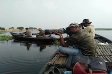 হাজার হাজার মাইল পেরিয়ে এসেছে পাখির দল, পরিযায়ী পাখি দেখার ভিড় চুপির চরে হাজার হাজার মাইল পেরিয়ে এসেছে পাখির দল, পরিযায়ী পাখি দেখার ভিড় চুপির চরে