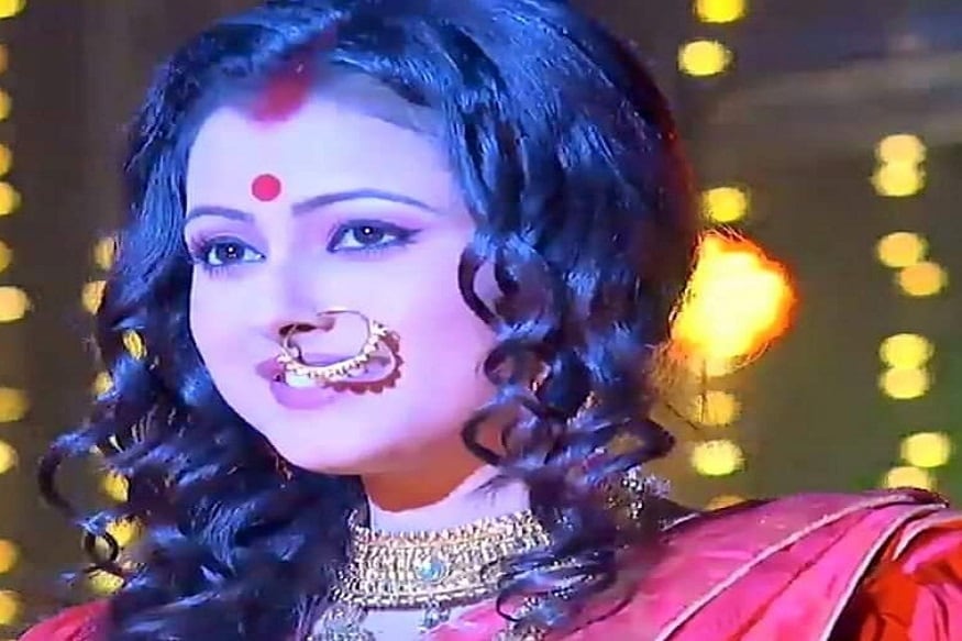 এতটাই সফল যে ১,০০০ পর্ব অতিক্রান্ত হওয়ার পরেও দৈননন্দিন জনপ্রিয়তার শীর্ষে রয়েছে এই ধারাবাহিক ৷ ছবি সৌজন্যে পল্লবী শর্মার ফেসবুক পেজ ৷ এতটাই সফল যে ১,০০০ পর্ব অতিক্রান্ত হওয়ার পরেও দৈননন্দিন জনপ্রিয়তার শীর্ষে রয়েছে এই ধারাবাহিক ৷ ছবি সৌজন্যে পল্লবী শর্মার ফেসবুক পেজ ৷