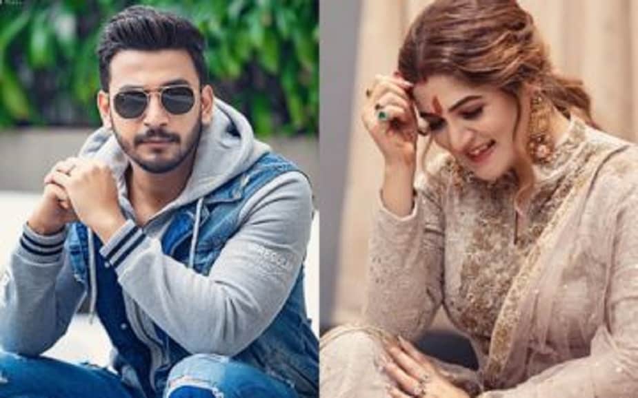 কাস্টিংয়ের চিরাচরিত ছক ভেঙেছেন রাজা চন্দ। সাধারণত ঋত্বিকা এবং কৌশানী মুখোপাধ্যায়ের সঙ্গেই বরাবর কাস্ট করা হয় বনিকে, কিন্তু এবার শ্রাবন্তী! ছবিটি আগাগোড়া পারিবারিক, মজার ছবি... রয়েছে নানা চমক! কাস্টিংয়ের চিরাচরিত ছক ভেঙেছেন রাজা চন্দ। সাধারণত ঋত্বিকা এবং কৌশানী মুখোপাধ্যায়ের সঙ্গেই বরাবর কাস্ট করা হয় বনিকে, কিন্তু এবার শ্রাবন্তী! ছবিটি আগাগোড়া পারিবারিক, মজার ছবি... রয়েছে নানা চমক!