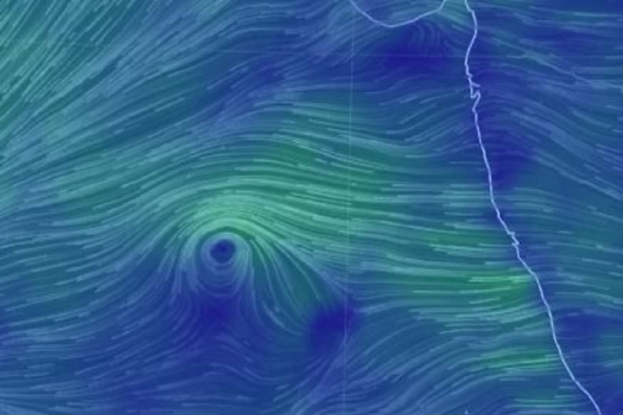 আরব সাগরে যখন ঘূর্ণিঝড় চোখ রাঙাচ্ছে তখন এরাজ্য শীতের আমেজ কমতে চলেছে। আজ, বৃহস্পতিবার তাপমাত্রার পারদ ১৬ ডিগ্রির নিচে নামলেও সপ্তাহান্তে ফের বাড়ার সম্ভাবনা তাপমাত্রার ৷ অর্থাৎ উইকেন্ডে শীতের আমেজ খুব একটা থাকবে না বলেই মনে করছেন আবহাওয়াবিদরা। আরব সাগরে যখন ঘূর্ণিঝড় চোখ রাঙাচ্ছে তখন এরাজ্য শীতের আমেজ কমতে চলেছে। আজ, বৃহস্পতিবার তাপমাত্রার পারদ ১৬ ডিগ্রির নিচে নামলেও সপ্তাহান্তে ফের বাড়ার সম্ভাবনা তাপমাত্রার ৷ অর্থাৎ উইকেন্ডে শীতের আমেজ খুব একটা থাকবে না বলেই মনে করছেন আবহাওয়াবিদরা।