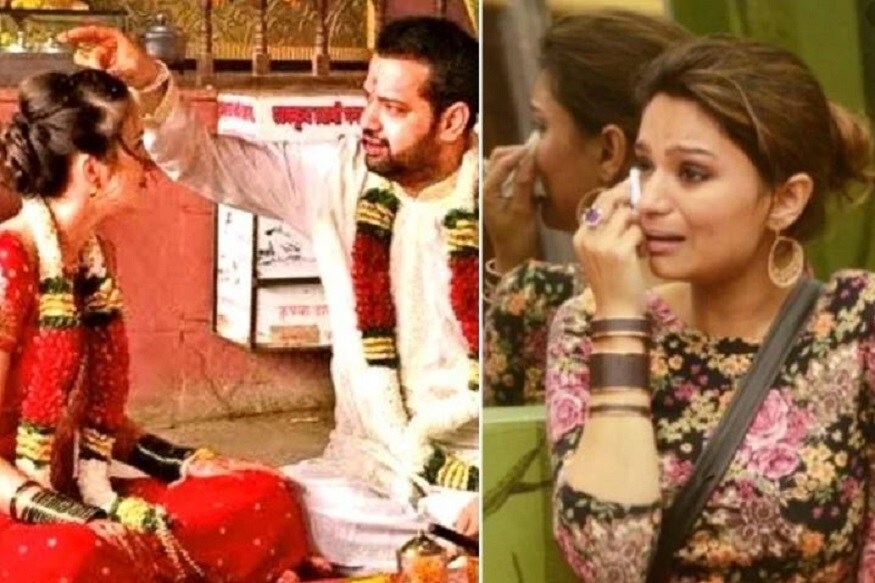 সেই বিয়ে ভাঙা নিয়ে অনেক নাটক হয়েছিল৷ সর্বভারতীয় সংবাদমাধ্যমে রীতিমত রাহুলের বিরুদ্ধে মারধরের অভিযোগ তোলেন ডিম্পি৷ কান্নাকাটিও করেন৷ কিন্তু তারপর তাদের ডিভোর্স হয়৷ ফের বিয়ে করেন ডিম্পি৷ Photo Courtesy: Instagram সেই বিয়ে ভাঙা নিয়ে অনেক নাটক হয়েছিল৷ সর্বভারতীয় সংবাদমাধ্যমে রীতিমত রাহুলের বিরুদ্ধে মারধরের অভিযোগ তোলেন ডিম্পি৷ কান্নাকাটিও করেন৷ কিন্তু তারপর তাদের ডিভোর্স হয়৷ ফের বিয়ে করেন ডিম্পি৷ Photo Courtesy: Instagram