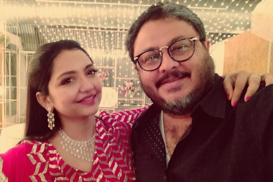 অতিথিদের তালিকায় ছিলেন চিত্রগ্রাহক প্রেমেন্দু বিকাশ চাকি৷ জুন মালিয়ার সঙ্গে খুবই ভাল সম্পর্ক তার৷ Photo Courtesy: Facebook অতিথিদের তালিকায় ছিলেন চিত্রগ্রাহক প্রেমেন্দু বিকাশ চাকি৷ জুন মালিয়ার সঙ্গে খুবই ভাল সম্পর্ক তার৷ Photo Courtesy: Facebook