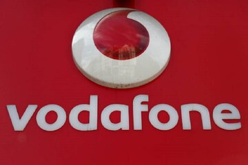 গ্রাহকদের জন্য বড় খবর, দাম বাড়াতে চলেছে Vodafone