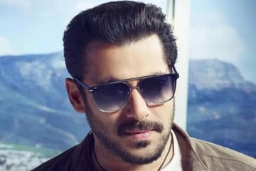 বাবা-মা ছাড়া একমাত্র এই ব্যক্তি গায়ে হাত তুললে মুখ বুজে সহ্য করেন সলমন খান