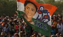 অর্জুনের গড়ে তৃণমূলের হানা, ভাটপাড়া আস্থা ভোটে জয়ী TMC অর্জুনের গড়ে তৃণমূলের হানা, ভাটপাড়া আস্থা ভোটে জয়ী TMC