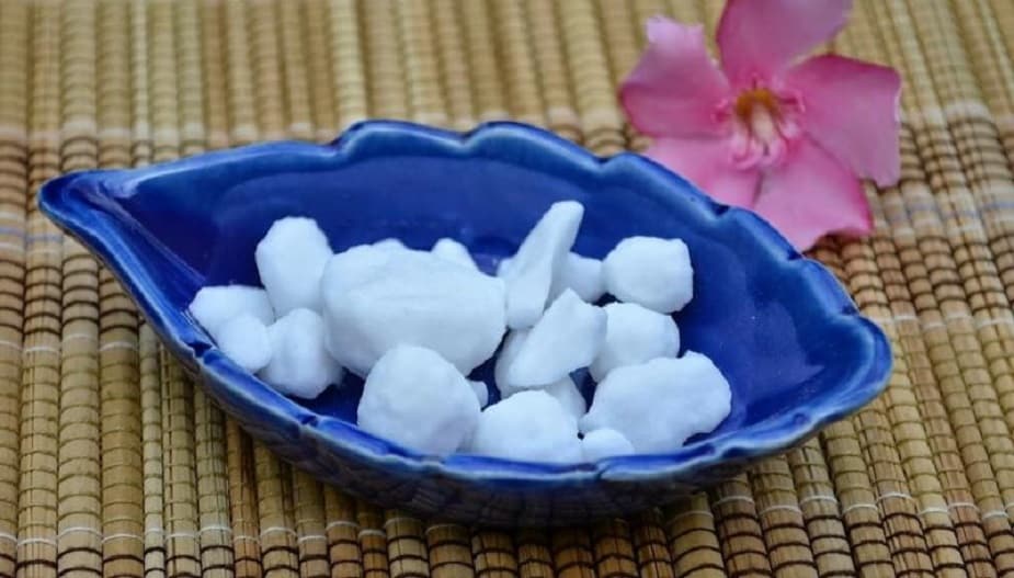 লাগাতার আর্থিক সমস্যায় পড়ছেন ? কোনও না কোনওভাবে জমানো টাকা শেষ হয়ে যাচ্ছে ?টেনশন দূর করুন! একটি বাক্সে নিয়মিত কর্পূর ও লবঙ্গ জ্বালান, সমাধান মিলবে নিমেষে। লাগাতার আর্থিক সমস্যায় পড়ছেন ? কোনও না কোনওভাবে জমানো টাকা শেষ হয়ে যাচ্ছে ?টেনশন দূর করুন! একটি বাক্সে নিয়মিত কর্পূর ও লবঙ্গ জ্বালান, সমাধান মিলবে নিমেষে।