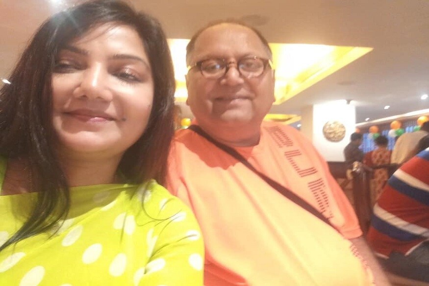 আপাতত স্থিতিশীল কিংবদন্তি অভিনেতা দীপঙ্কর দে ৷ বেশ কয়েকদিন ধরেই তিনি COPD সমস্যায় ভুগছিলেন তিনি ৷ আপাতত স্থিতিশীল কিংবদন্তি অভিনেতা দীপঙ্কর দে ৷ বেশ কয়েকদিন ধরেই তিনি COPD সমস্যায় ভুগছিলেন তিনি ৷