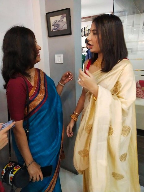 শুভশ্রীর কথায়, এদিনটাতে নিজের হাতে আপায়্যণ করি ৷ ভালো লাগে ৷ 